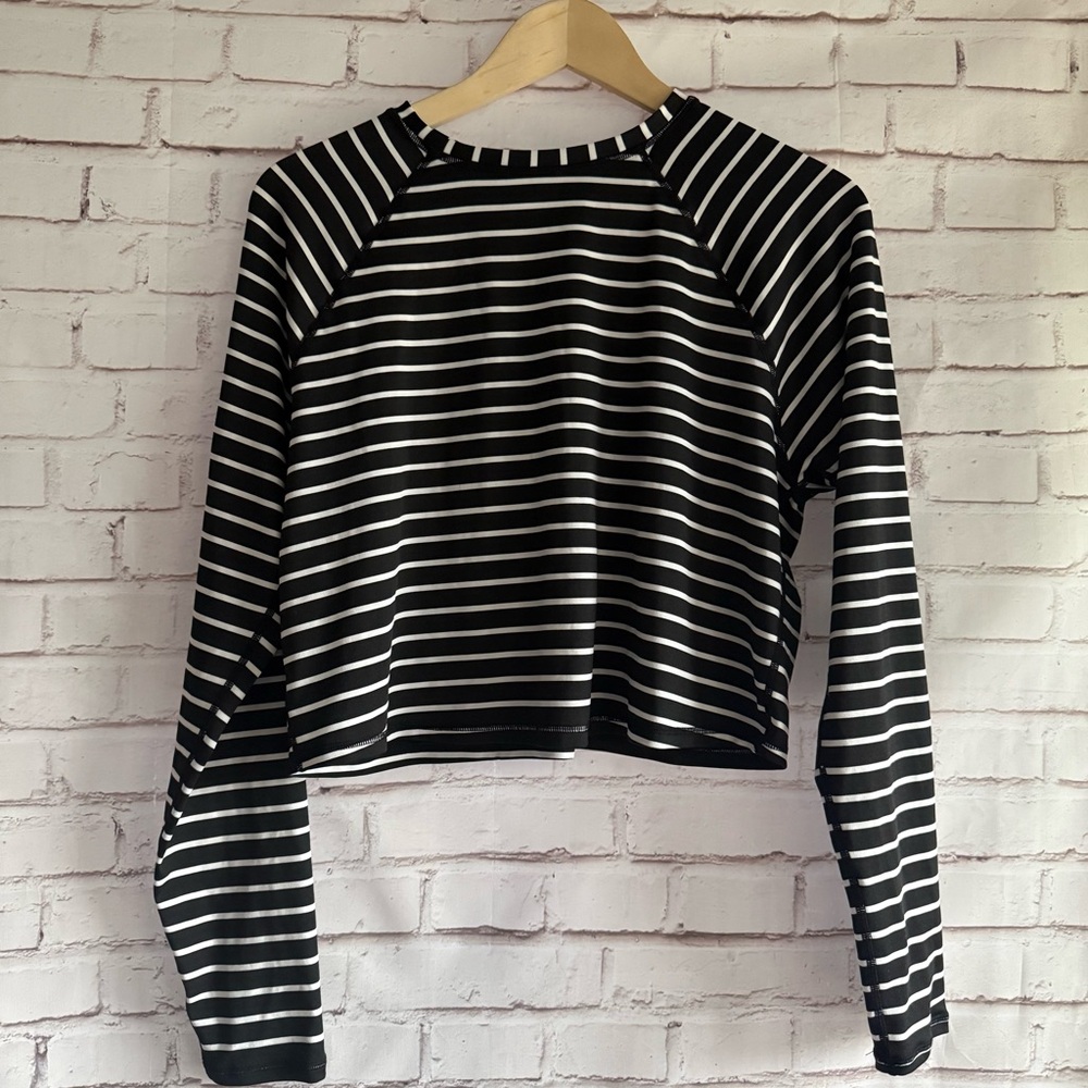 Kona‎ Sol Black and White Striped Crop Swim Top